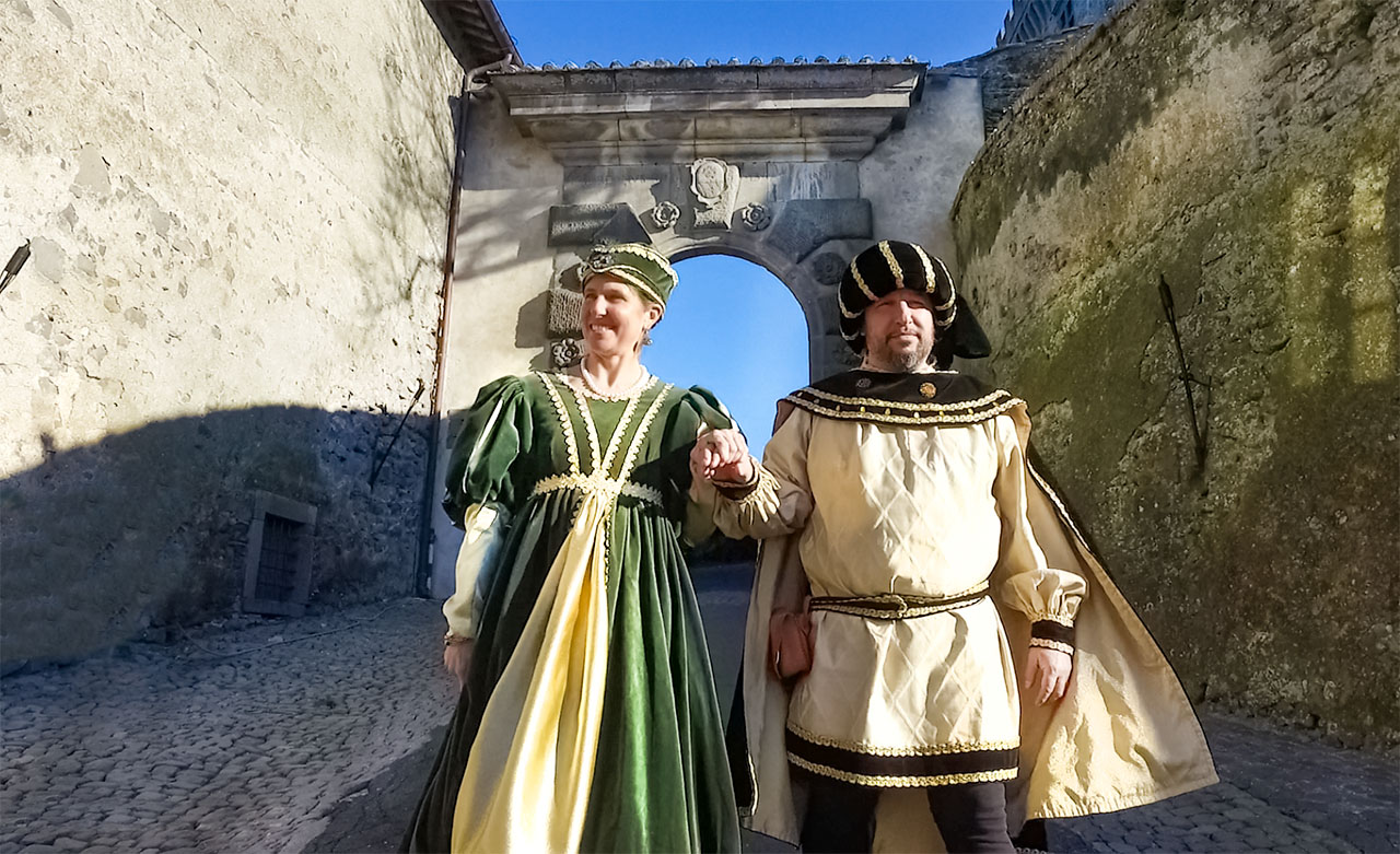 Legends and Myths of Isabella de Medici Bracciano Castle tours from Rome Civitavecchia shore excurisons