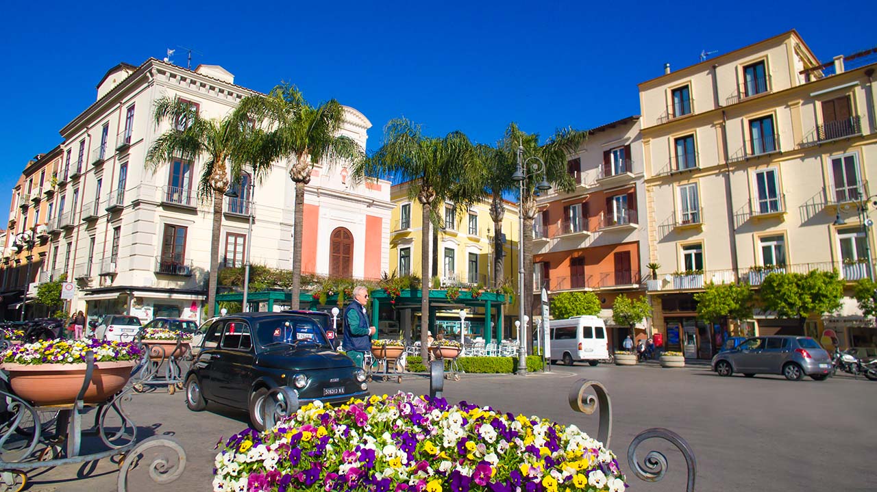 Pompeii, Sorrento, Amalfi Coast tour from Rome