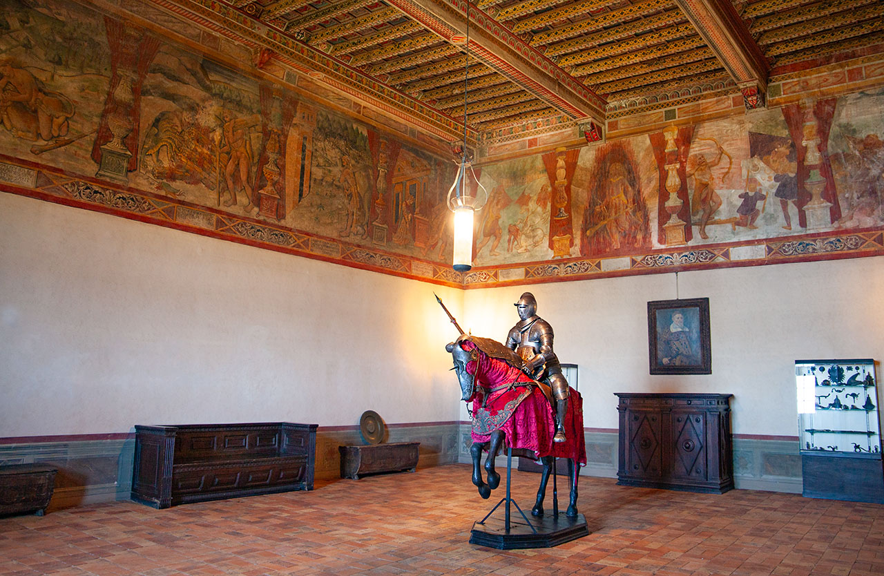 What makes Bracciano Castle a must-see destination on a shore excursion from Civitavecchia